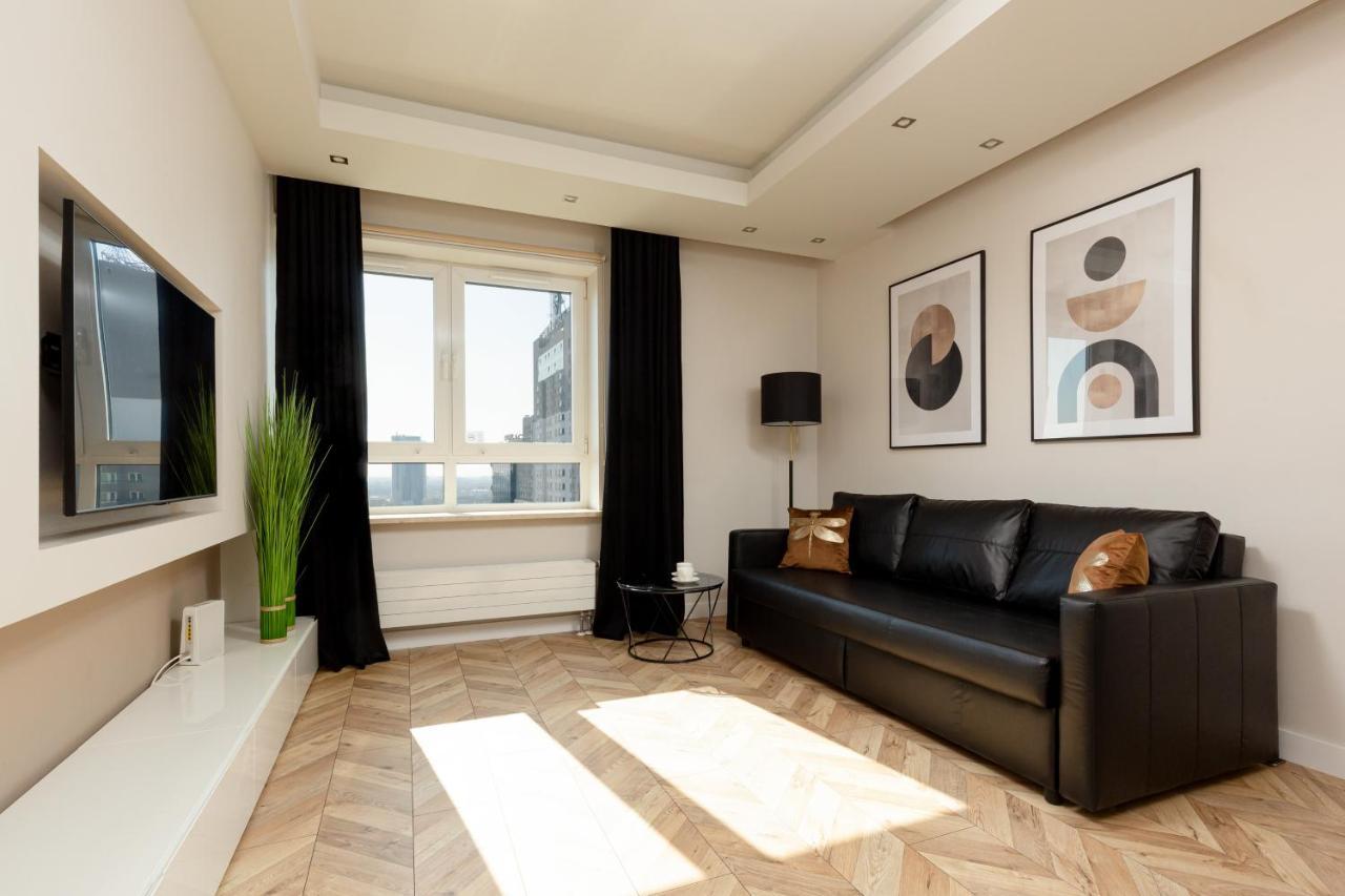 Platinum Towers Apartment With Parking By Renters Prestige Warszawa Eksteriør billede